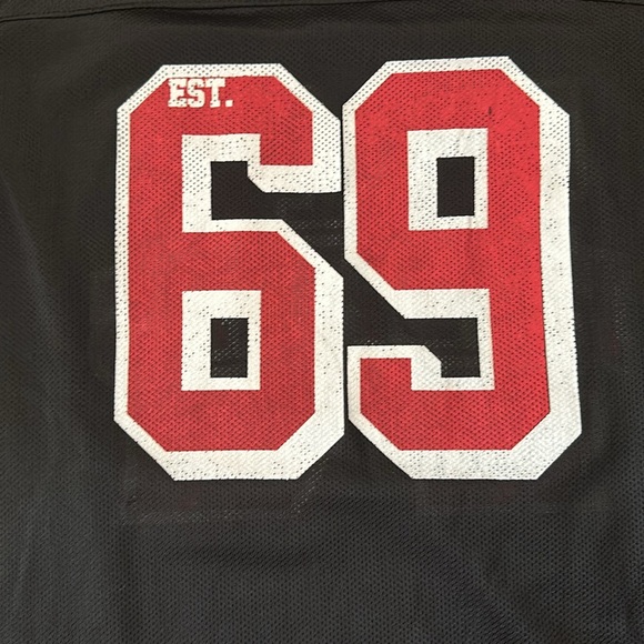 *last day 5/12* Recycled Karma University | Women’s black Huskers jersey - Picture 14 of 16